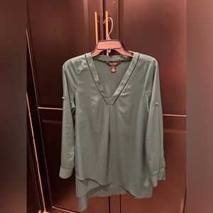 Green fancy shirt, size 4 from black house white market